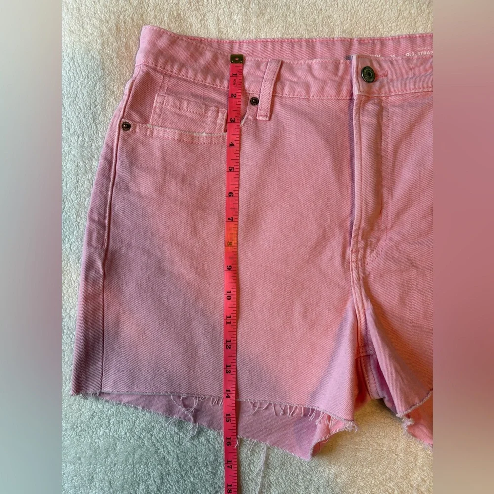 Old Navy NWT Women's Light Pink Jean Shorts, Size 14 - Picture 4 of 6